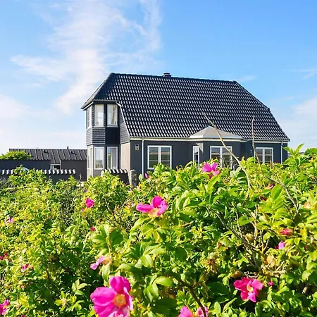 Prázdninový dům 6 Person Holiday Home In Lemvig Ferring