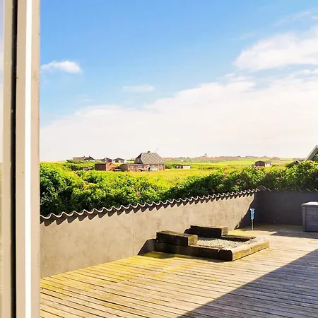 6 Person Holiday Home In Lemvig Vakantiehuis Ferring